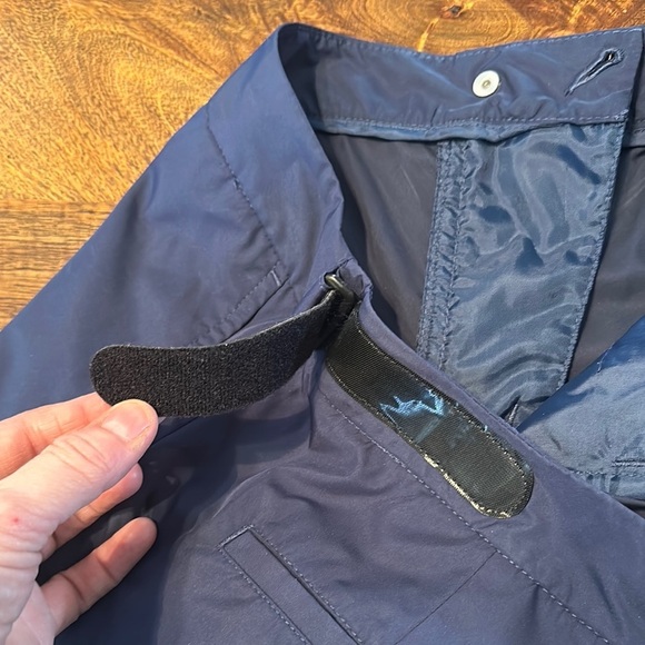 Liz Claiborne golf all weather Sloane pants size 10 EUC - Picture 7 of 7